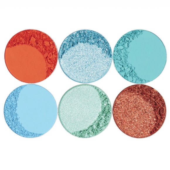 NIB Juvia’s Place I Live I Love Eyeshadow Palette + 2 eyeliners - all new - Picture 4 of 15